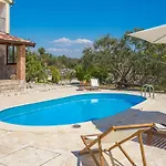 Villa Rogoznicka Oaza 2 *