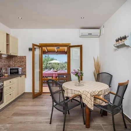 Rogoznicka Oaza 2 Rogoznica (Sibenik-Knin)