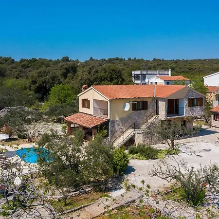 Villa Rogoznicka Oaza 2 *