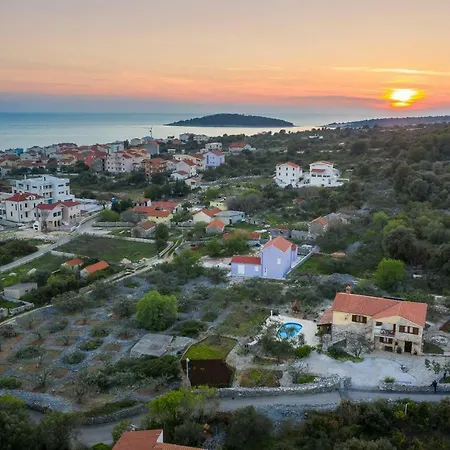 Villa Rogoznicka Oaza 2 *